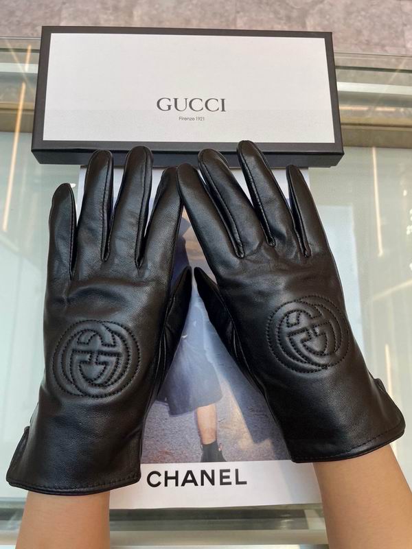 Gucci gloves 27